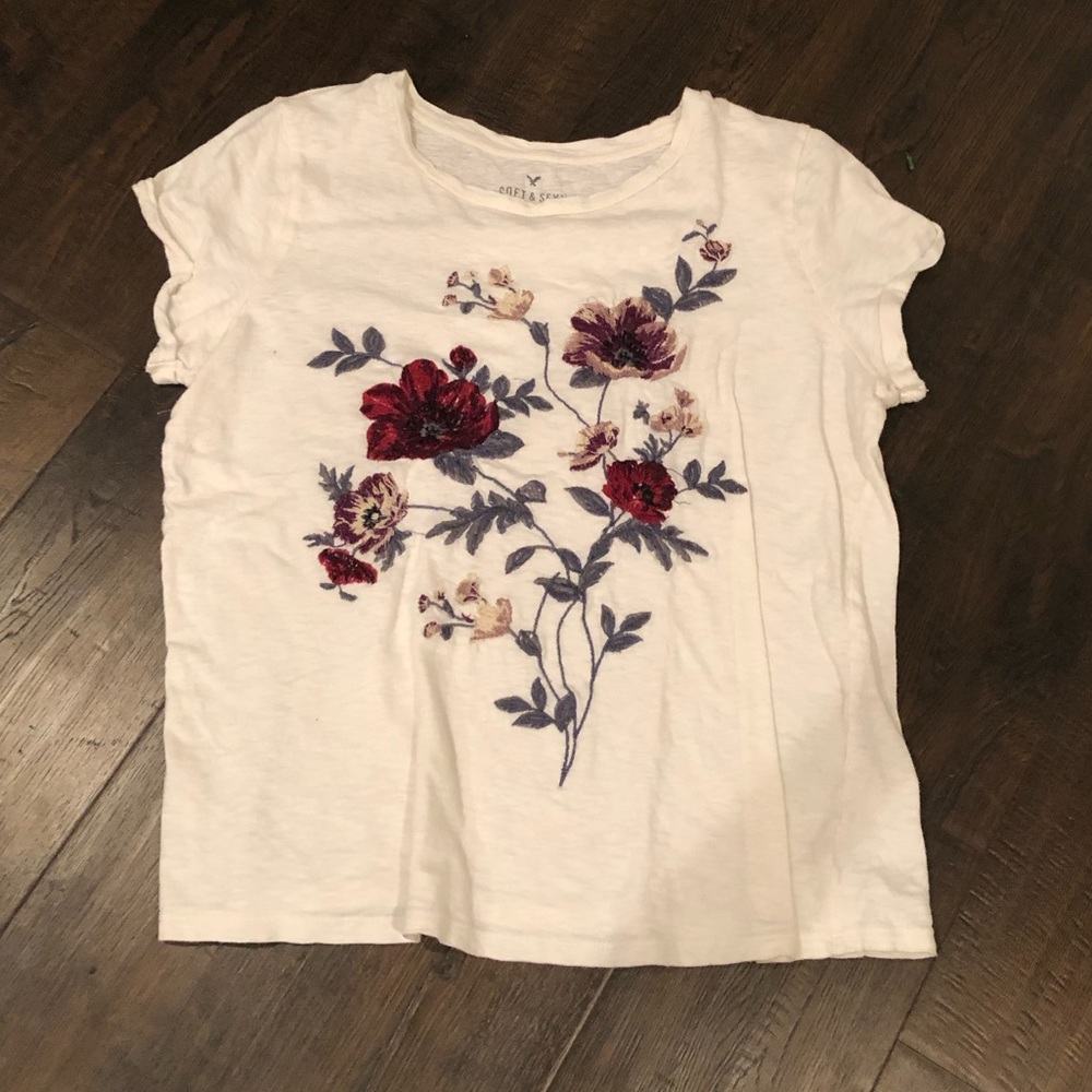 American eagle embroidered flower shirt